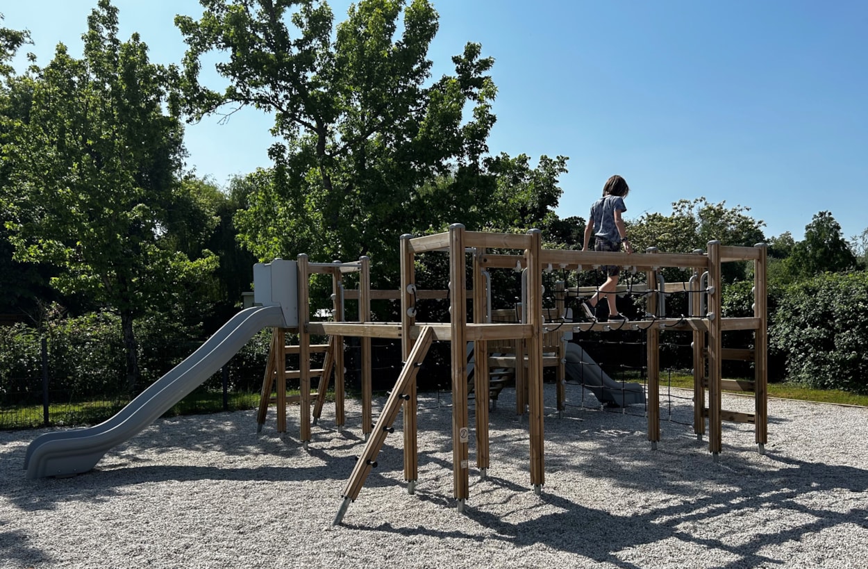 Camping Au Bon Endroit