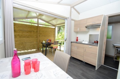PRESTIGE 1 Air-conditioned CHALET 20 m² / TV — 3
