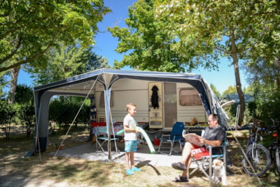 Standard package pitch + 10A electricity, caravan — 1