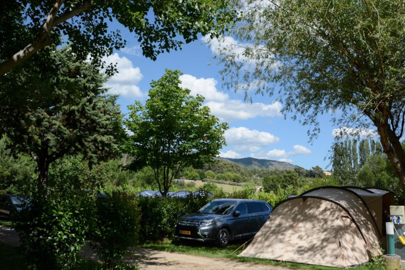 Standard package pitch + 10A electricity, tent
