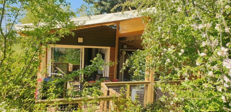 PREMIUM 2    32 m² air-conditioning with view  TV / BBQ