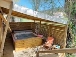 Accommodation - Natura Vip Air-Conditioning 32 M² Spa / Tv / Bbq - Camping L'Oasis du Verdon