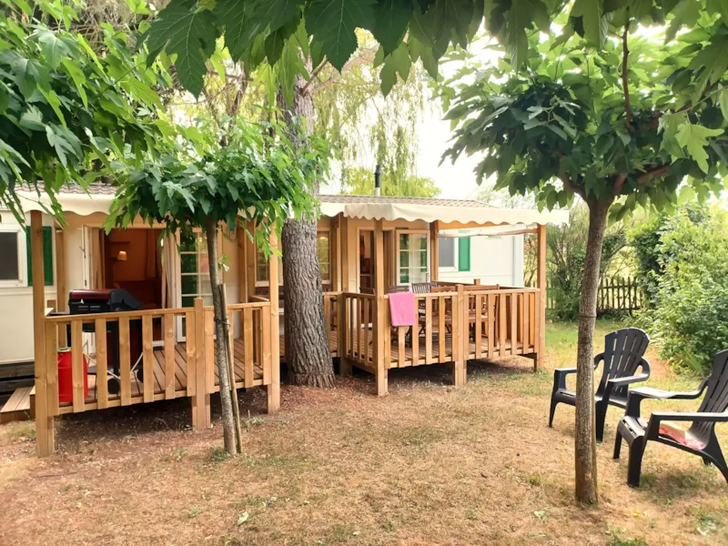 Prestige Vip    40M² Climatisé / Tv / Lv / Ll / Four / Bbq