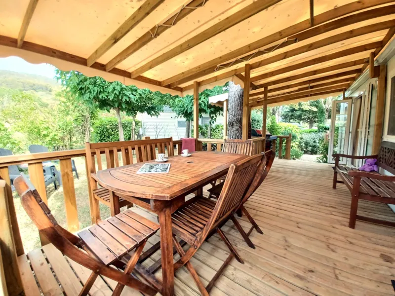 Prestige Vip    40M² Climatisé / Tv / Lv / Ll / Four / Bbq