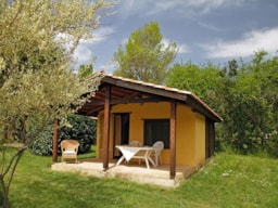 Accommodation - Chalet 'Moyen' - Camping Château Le Haget