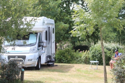 Roaming package: pitch without electricity