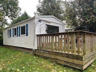 Stacaravan - 2 slaapkamers - 1 woonkamer en ingerichte keuken