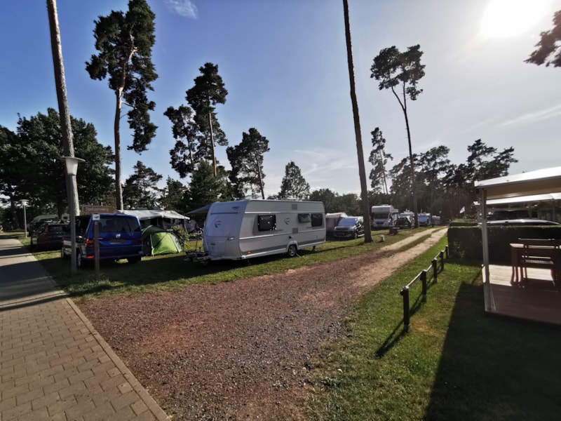 Pitch for caravan/mobile home 120 m²
