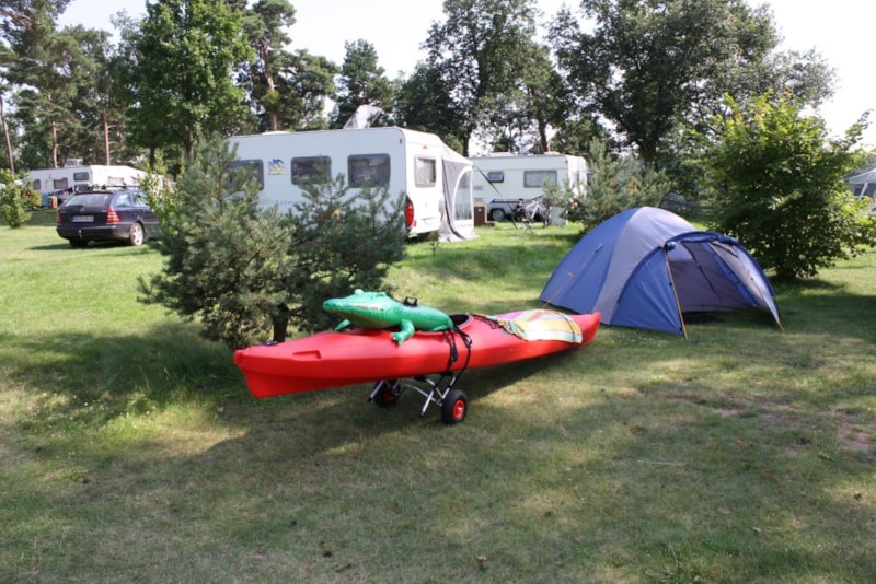 Pitch tent up to 8m²