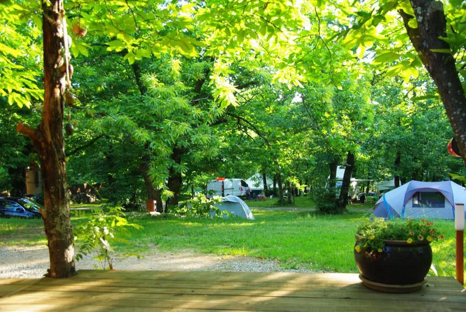 Camping La Châtaigneraie
