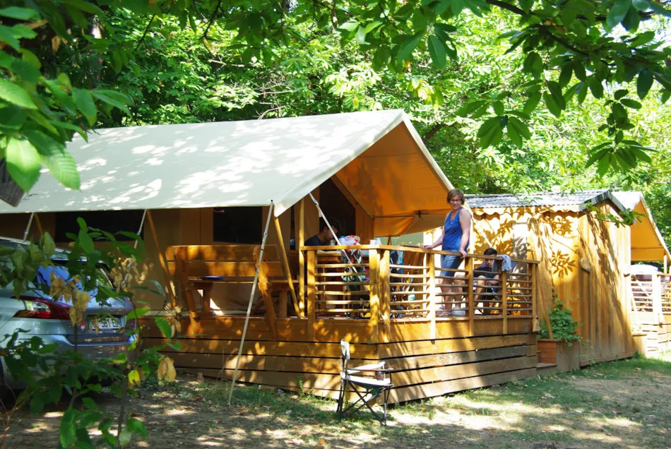 Camping La Châtaigneraie