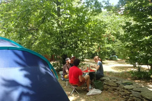 Kampeerplaats(en) - Locatie Natuur - image n°3 - Camping La Châtaigneraie