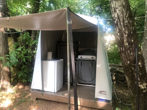 Mietunterkunft - Zelt Castor - image n°5 - Camping La Châtaigneraie