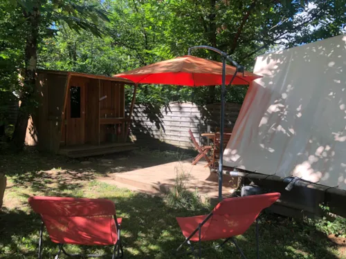 Huuraccommodatie(s) - Tipi - image n°5 - Camping La Châtaigneraie