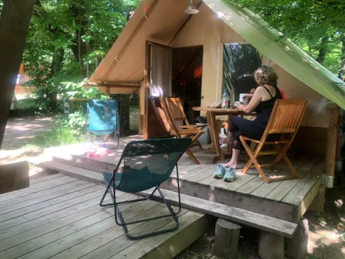 Huuraccommodatie(s) - Cabane - image n°2 - Camping La Châtaigneraie