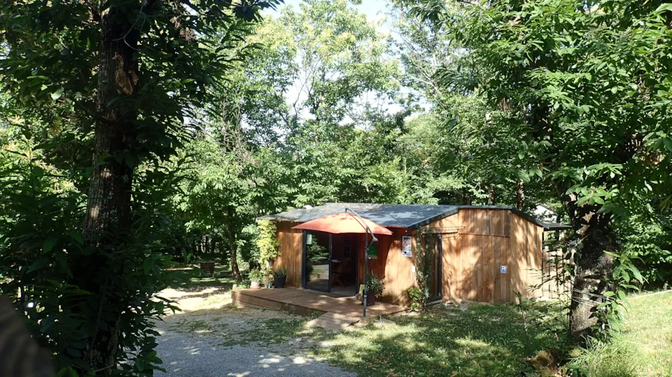 Camping La Châtaigneraie