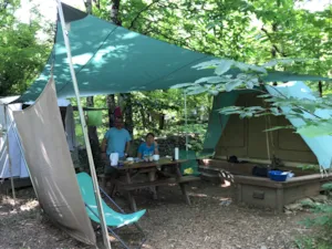 Locatif - Tent Castor - Camping La Châtaigneraie