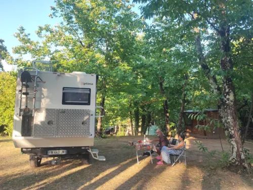 Stellplatz - Naturstellplatz - image n°6 - Camping La Châtaigneraie