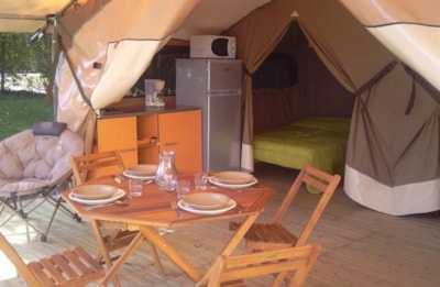 Canvas bungalow - 30m² - 2 bedrooms without toilet block + terrace — 2