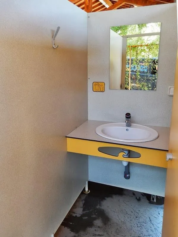 Emplacement Vue Sur Le Mont Cresta (1 Véhicule + 1 Tente Ou 1 Caravane)