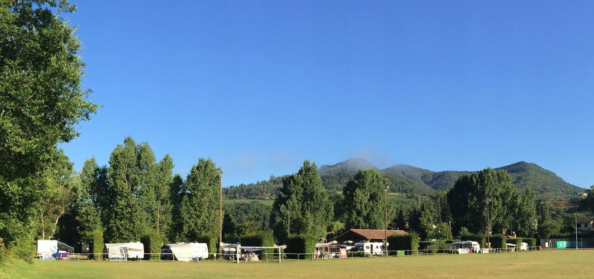 Camping Les Chapelains — Photo 2