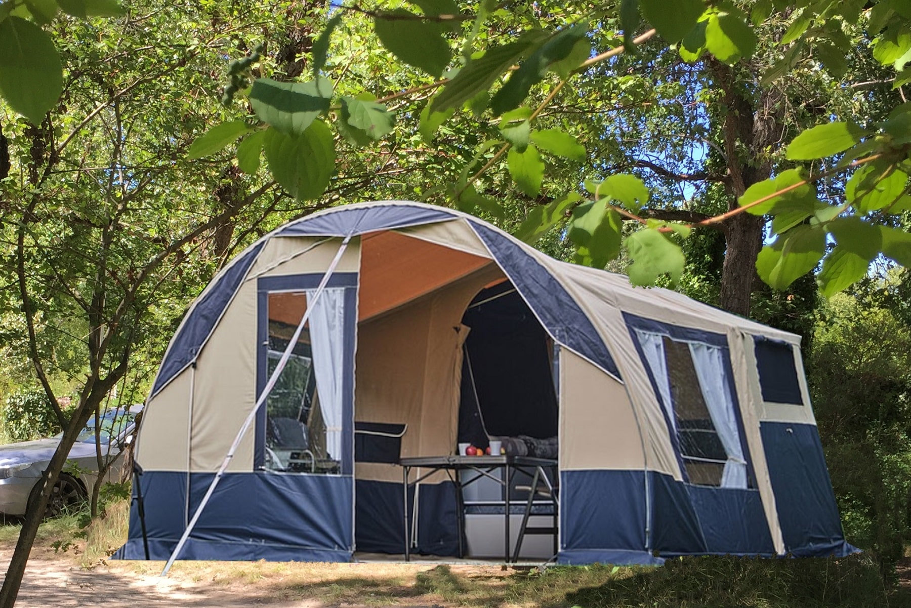 Huuraccommodatie - Vouwwagen La Francaise | 2 Slaapkamers - Camping Les Chapelains