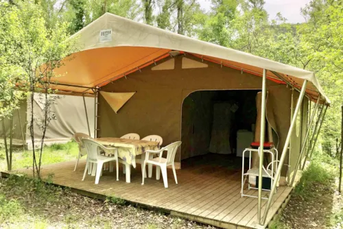 Mietunterkunft - Safarizelt Canada | 2 Schlafzimmer - image n°1 - Camping Les Chapelains