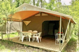 Accommodation - Canada Safari Tent | 2 Bedrooms - Camping Les Chapelains