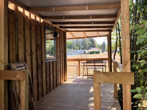 Mietunterkunft - Chalet Petit'home | 2 Schlafzimmer - image n°8 - Camping Les Chapelains