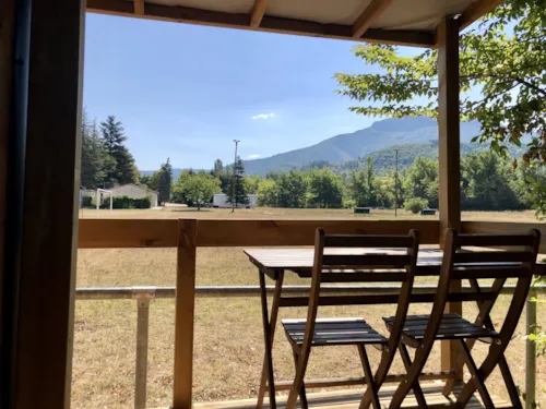 Mietunterkunft - Chalet Petit'home | 2 Schlafzimmer - image n°2 - Camping Les Chapelains