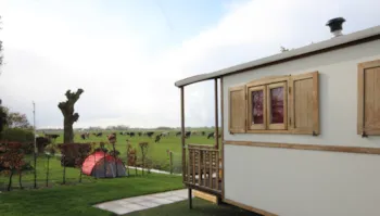 Huuraccommodatie(s) - Luxe Pipowagen - Camping De Grienduil