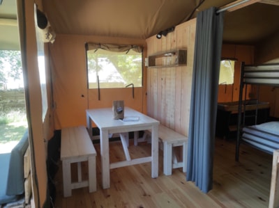 GP2 Tente safari Greenlodge with private sanitair