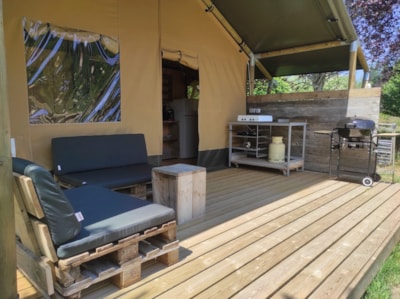 GP2 Tente safari Greenlodge with private sanitair