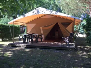 Mietunterkunft - Lodge Canada Ohne Sanitäranlagen - Camping Ushuaïa Villages La Chesnays