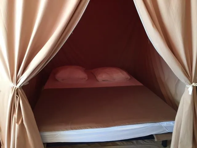 Lodge Canada Avec Utilisation Des Sanitaires Et Éviers Du Camping