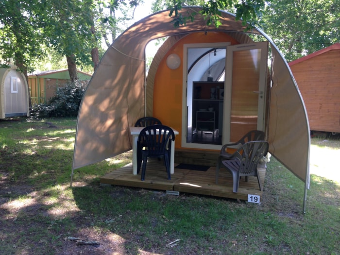 Bungalow Toilé Coco Sweet Avec Utilisation Des Sanitaires Et Éviers Du Camping - 1 Chambre