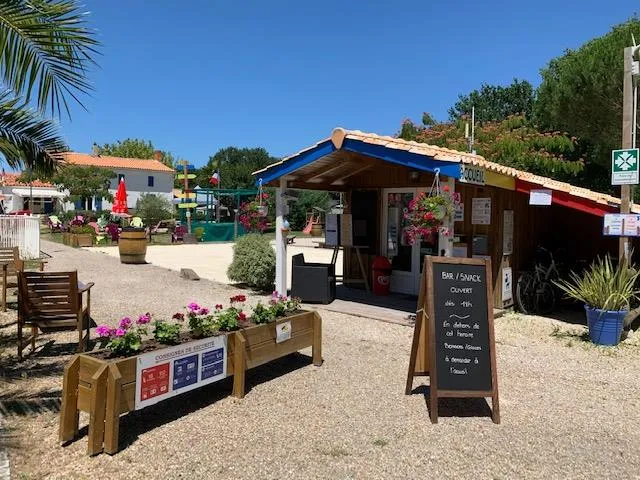 Camping Ushuaïa Villages La Chesnays