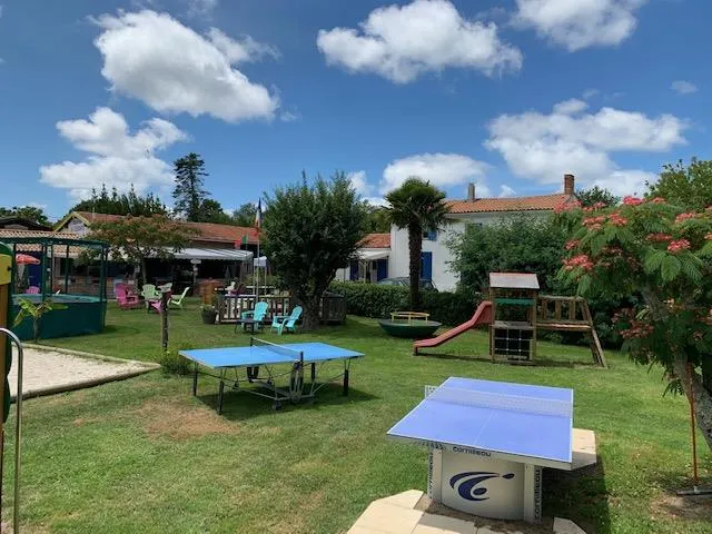 Camping Ushuaïa Villages La Chesnays