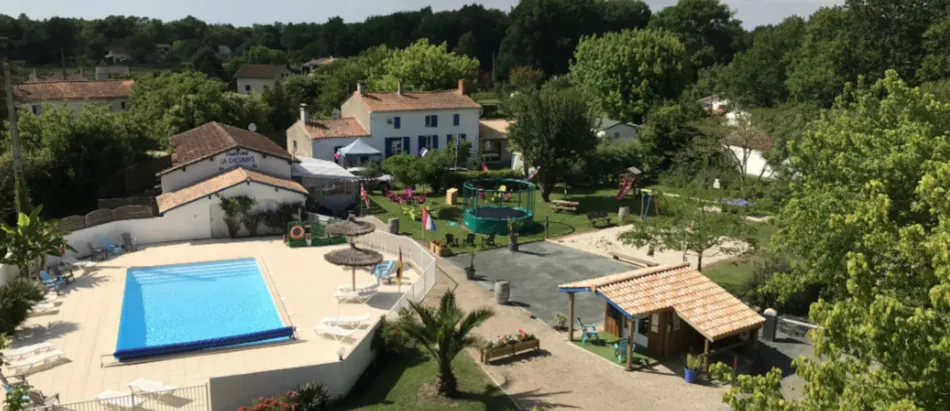 Camping Ushuaïa Villages La Chesnays