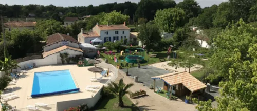 Camping Ushuaïa Villages La Chesnays