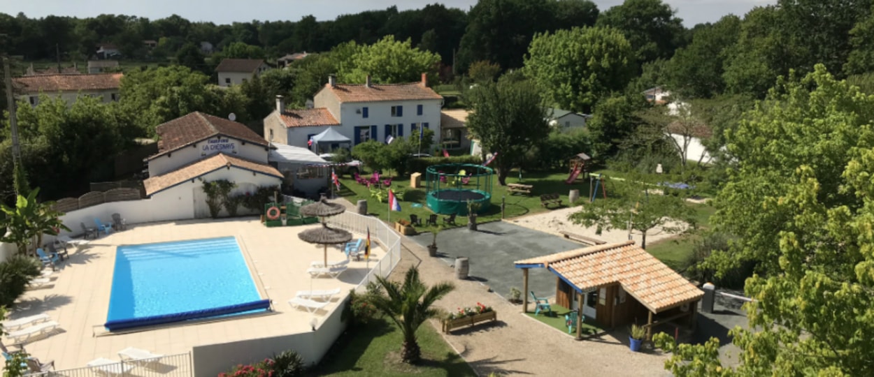 Ushuaïa Villages - Camping La Chesnays ****