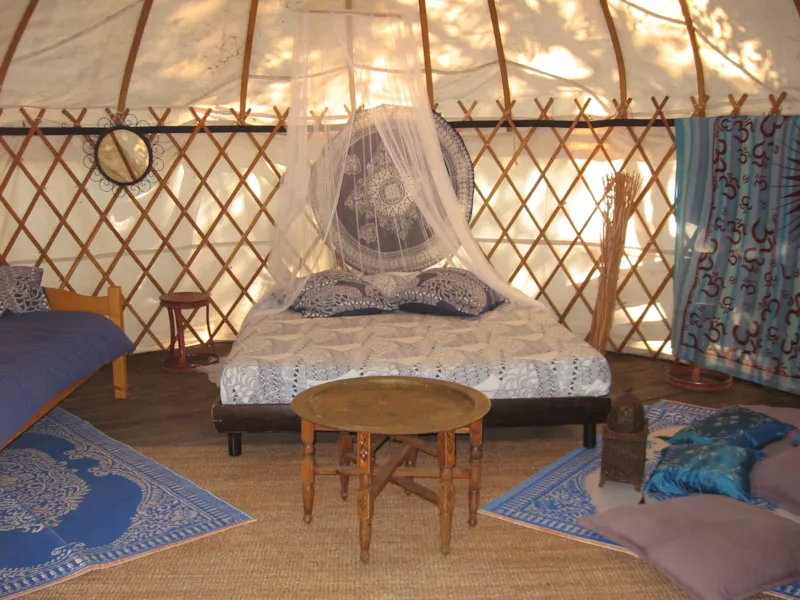 Yourte 2 Adultes + 2 Enfants-  Sanitaire Collectif