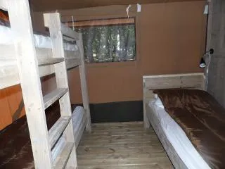 Safari  Lodge  Maïa ( Avec Sanitaire  , Maxi 3 Adultes )