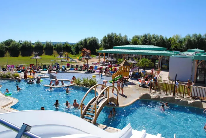 YELLOH! VILLAGE - LA ROCHE POSAY VACANCES - image n°1 - Camping Direct