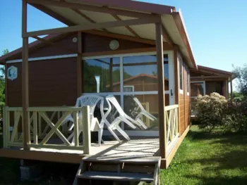 Mietunterkunft - Cypres . Chalet 2 Pers. 20 M² - Camping Au Bois Du Cé, PUY DU FOU ®