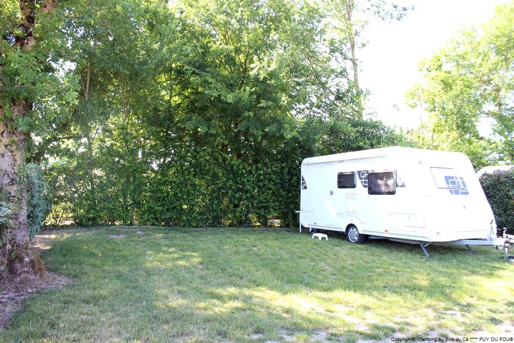 EMPLACEMENT CAMPING FORFAIT 2 PERS. + voiture