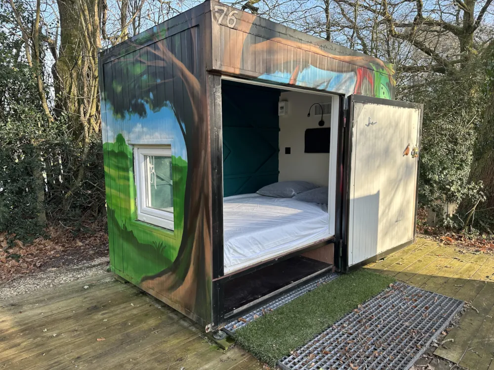 Mietunterkunft - Cabane Insolite Confort "Le Garagiste" - 1 Ch. - Sans Sanitaires - Sites et Paysages AU GRÉ DES VENTS