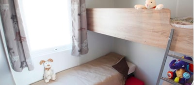 Wooden bungalow 2 Rooms — 2
