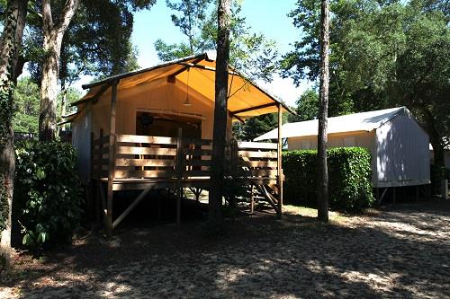 Cabane Lodge Standard 20M² 2 Camere + Asciugamani, Lenzuola + Terrazza Coperta + Tv Cabane Lodge Standard 20M² 2 Camere + Asciugamani, Lenzuola + Terrazza Coperta + Tv