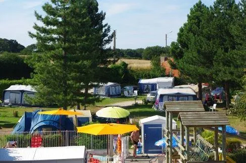 Camping Le Domaine des Jonquilles